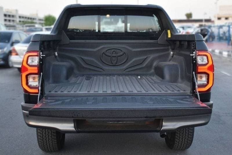 2024 Toyota Hilux ADVENTURE thumbnail 6