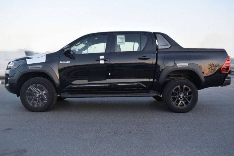 2024 Toyota Hilux ADVENTURE thumbnail 7