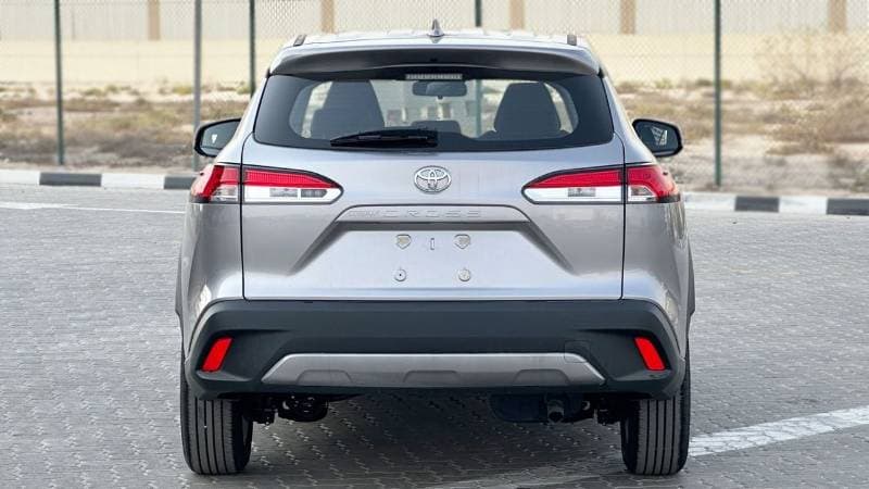 2025 Toyota Corolla Cross thumbnail 4
