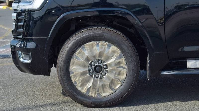 2025 Toyota Land Cruiser VXR thumbnail 7