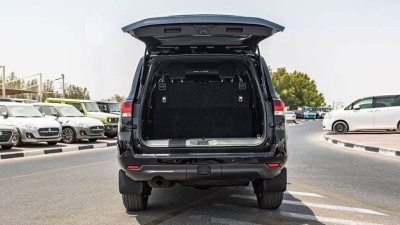 2025 Toyota Land Cruiser GXR thumbnail 6