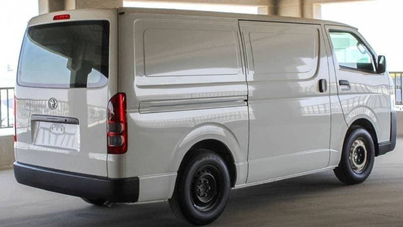 2025 Toyota Hiace GL thumbnail 4