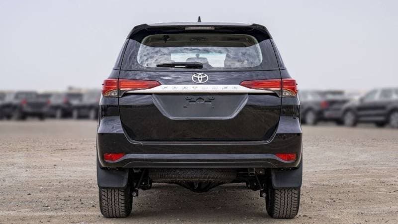 2026 Toyota Fortuner EXR thumbnail 4