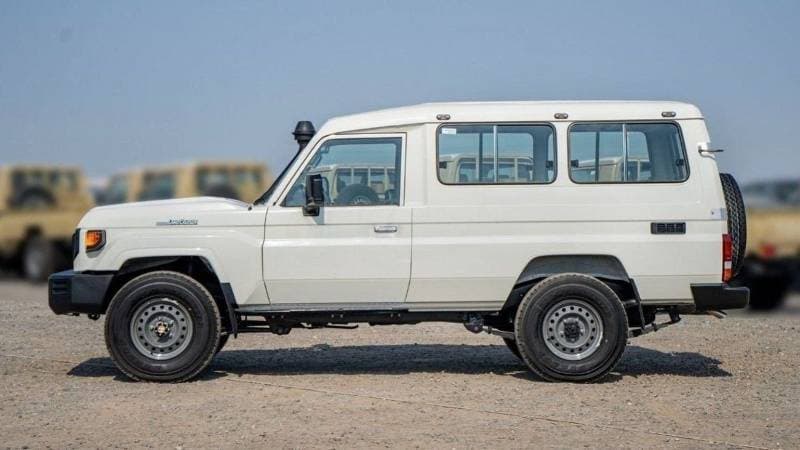2026 Toyota Land Cruiser 70 LC 78 HARDTOP 2.8L AT thumbnail 6