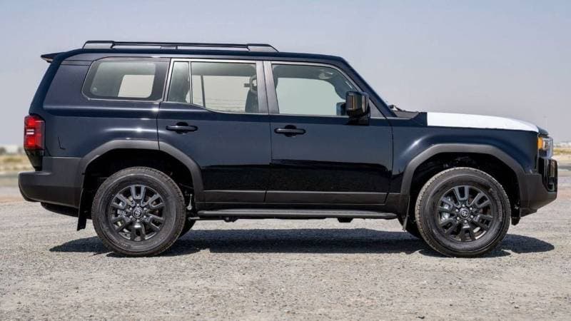 2025 Toyota Prado TXR thumbnail 6