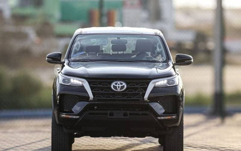 2025 Toyota Fortuner EXR