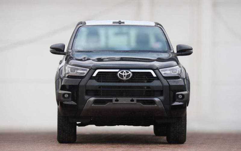 2025 Toyota Hilux ADVENTURE