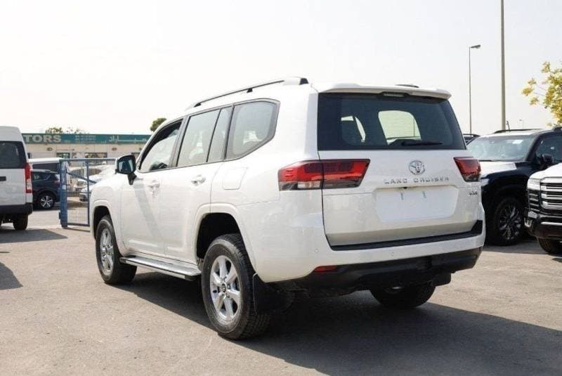 2025 Toyota Land Cruiser GXR thumbnail 6