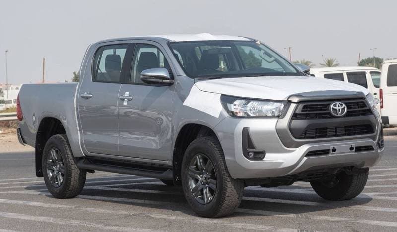 2025 Toyota Hilux SGLX thumbnail 2
