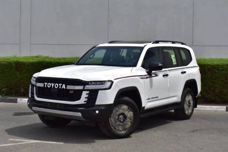 2024 Toyota Land Cruiser GR SPORT thumbnail 2