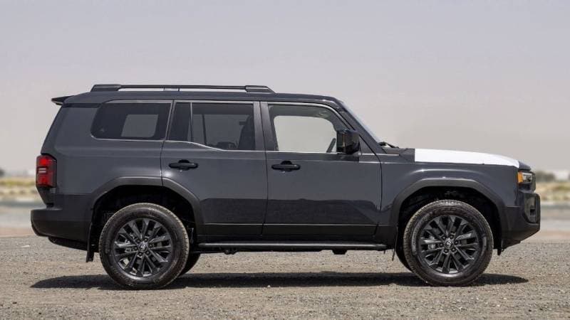 2025 Toyota Prado VXR thumbnail 7