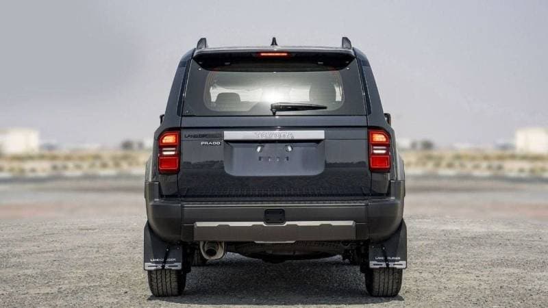 2025 Toyota Prado GXR thumbnail 4