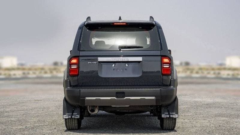 2025 Toyota Prado GXR thumbnail 5