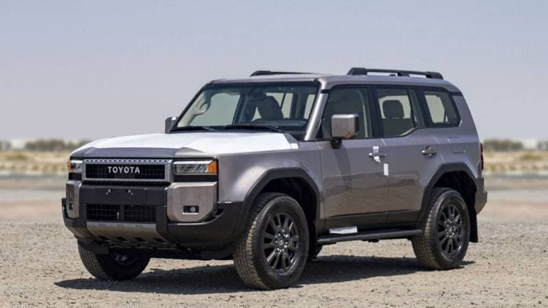 2025 Toyota Prado VXR thumbnail 2