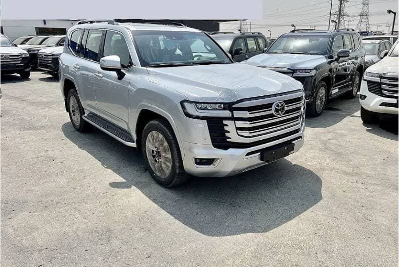 2025 Toyota Land Cruiser VXR