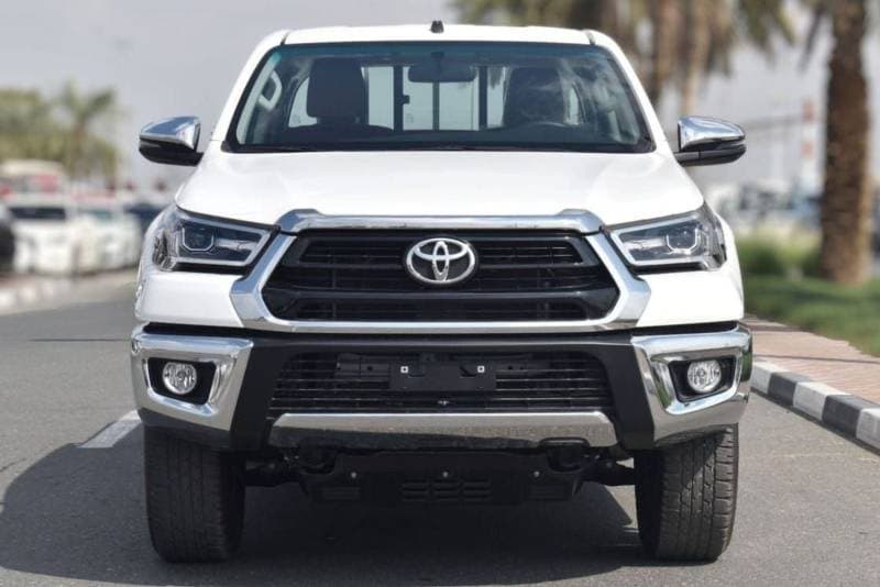 2025 Toyota Hilux SGLX