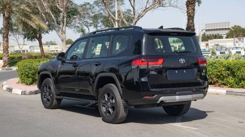 2023 Toyota Land Cruiser GR SPORT thumbnail 6