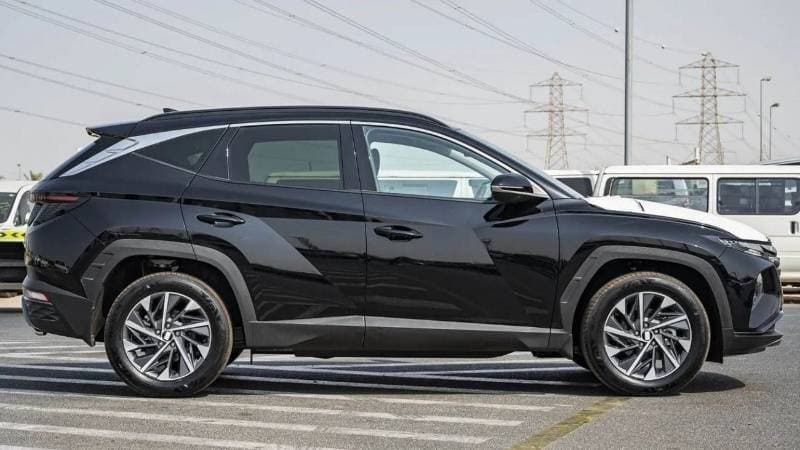2022 Hyundai Tucson COMFORT thumbnail 3