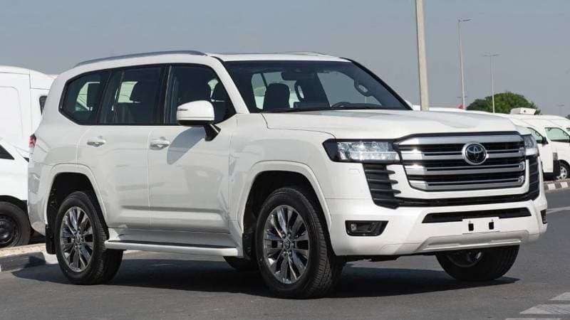 2025 Toyota Land Cruiser GXR thumbnail 2