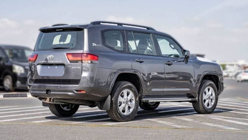 2025 Toyota Land Cruiser GXR thumbnail 6