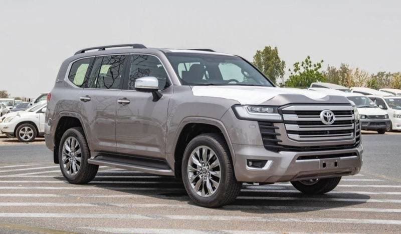 2025 Toyota Land Cruiser GXR thumbnail 2