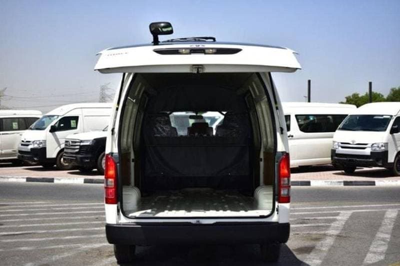2025 Toyota Hiace GL thumbnail 6