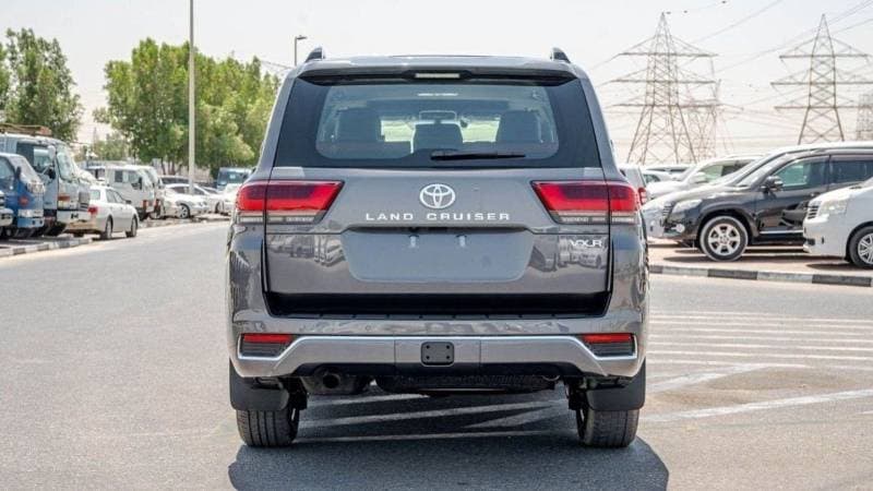 2025 Toyota Land Cruiser VXR thumbnail 7