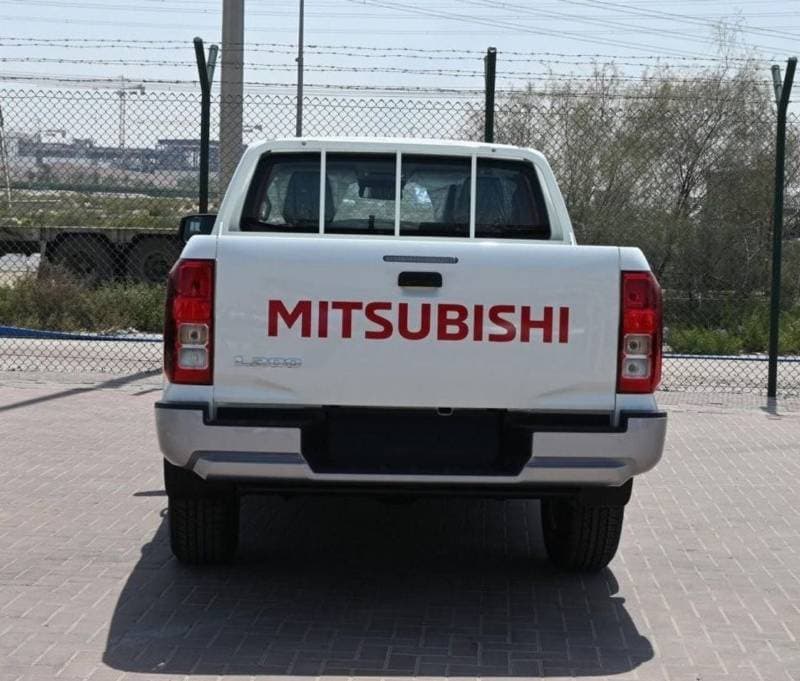 2025 Mitsubishi L200 GL thumbnail 6