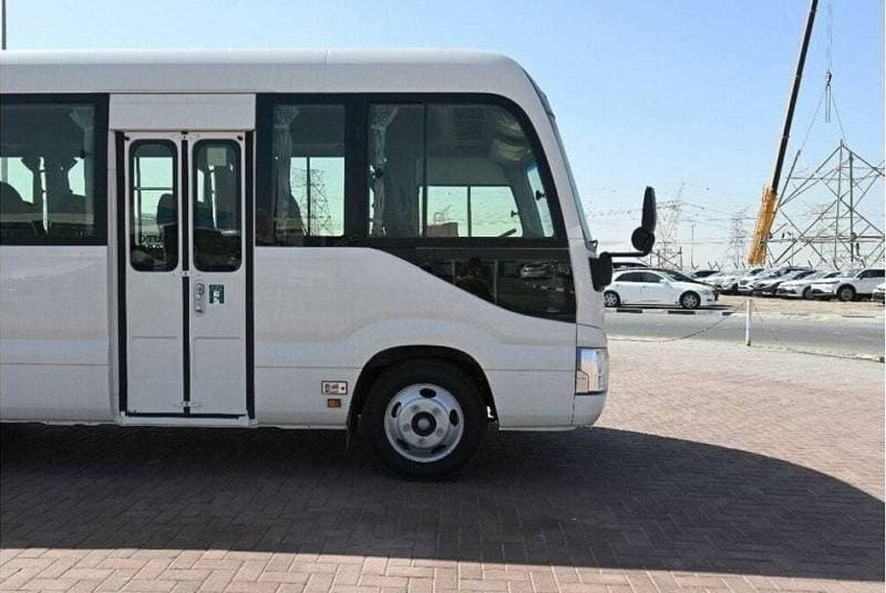 2025 Toyota Coaster thumbnail 8
