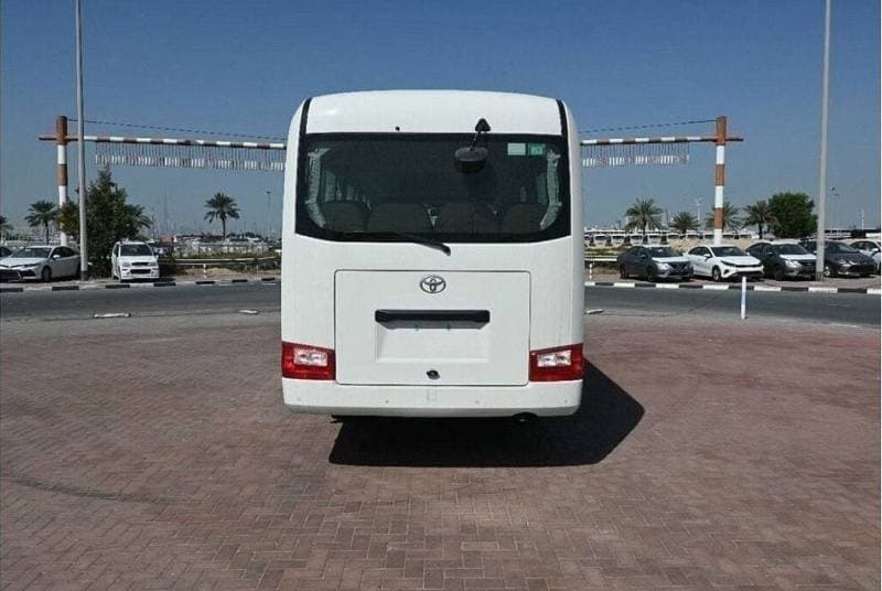 2025 Toyota Coaster thumbnail 7