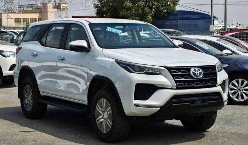 2025 Toyota Fortuner EXR