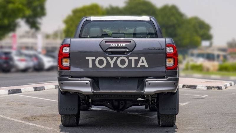 2024 Toyota Hilux ADVENTURE thumbnail 4