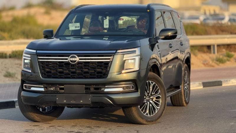 2025 Nissan Patrol SE PLATINUM CITY thumbnail 3