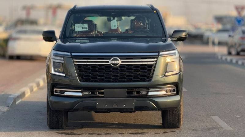 2025 Nissan Patrol SE PLATINUM CITY thumbnail 4