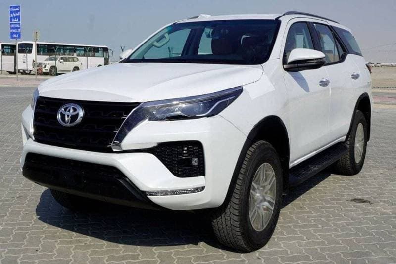 2025 Toyota Fortuner GXR