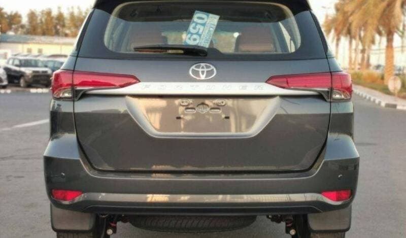 2025 Toyota Fortuner EXR thumbnail 3