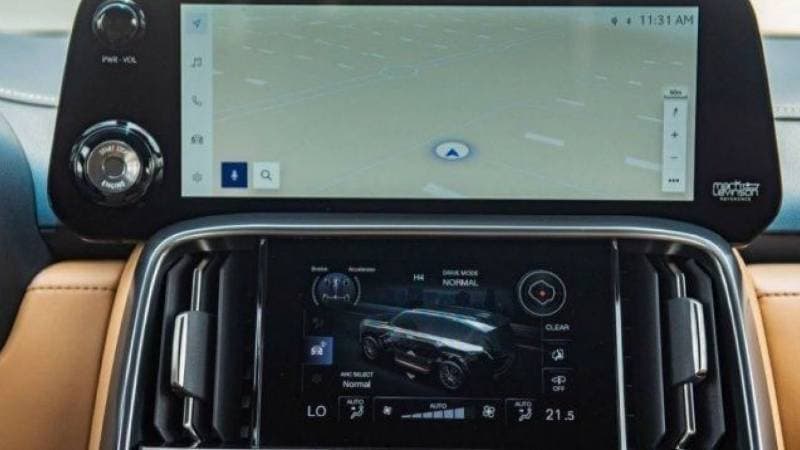 2025 Lexus LX600 SIGNATURE thumbnail 7