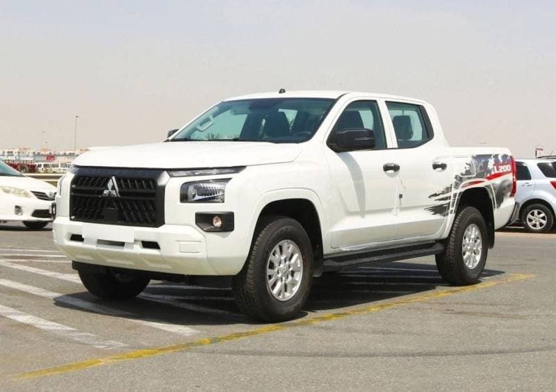 2025 Mitsubishi L200 GLS thumbnail 2