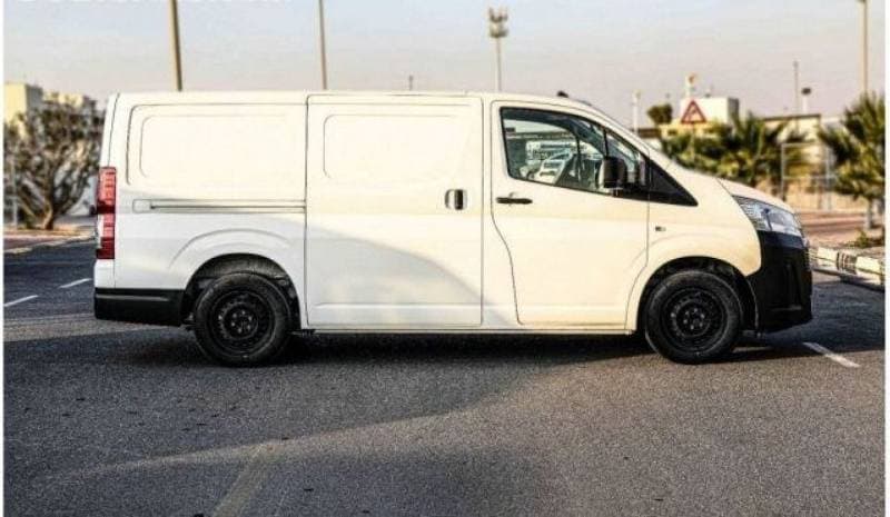 2025 Toyota Hiace GL thumbnail 3