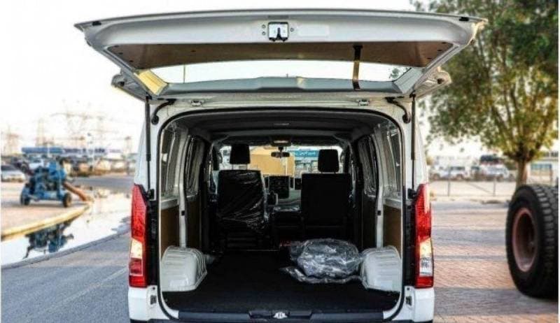 2025 Toyota Hiace GL thumbnail 5