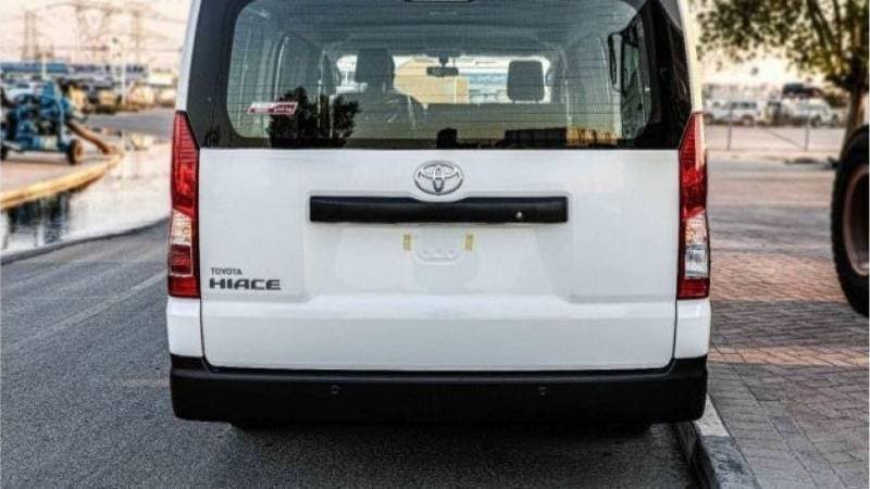 2025 Toyota Hiace GL thumbnail 6
