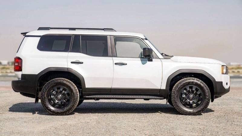 2025 Toyota Prado ADVENTURE 1ST EDITION thumbnail 4