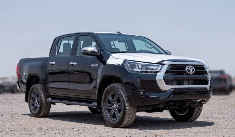 2025 Toyota Hilux SGLX