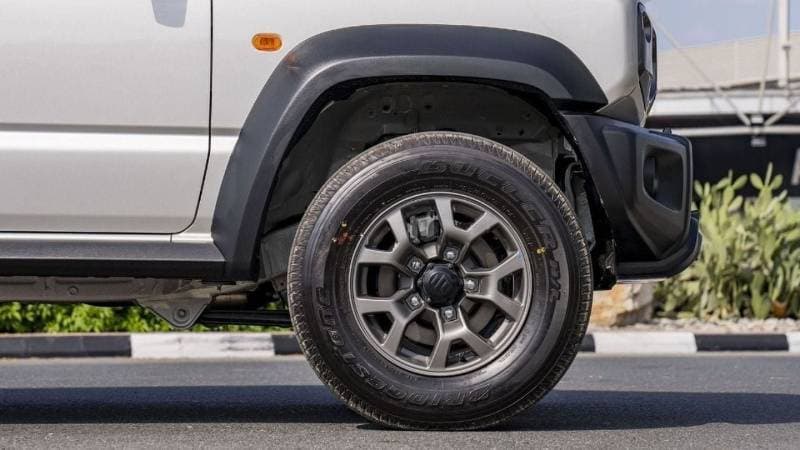 2025 Suzuki Jimny GL thumbnail 8