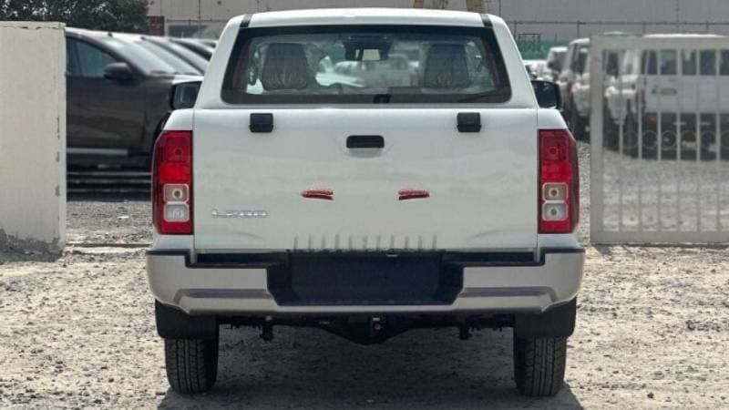 2025 Mitsubishi L200 GLS thumbnail 7