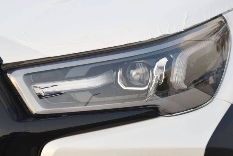 2024 Toyota Hilux GR SPORT thumbnail 7