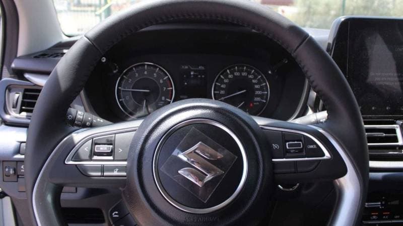 2025 Suzuki Baleno GLX thumbnail 7