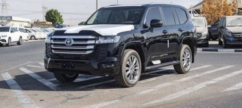 2025 Toyota Land Cruiser GXR thumbnail 2