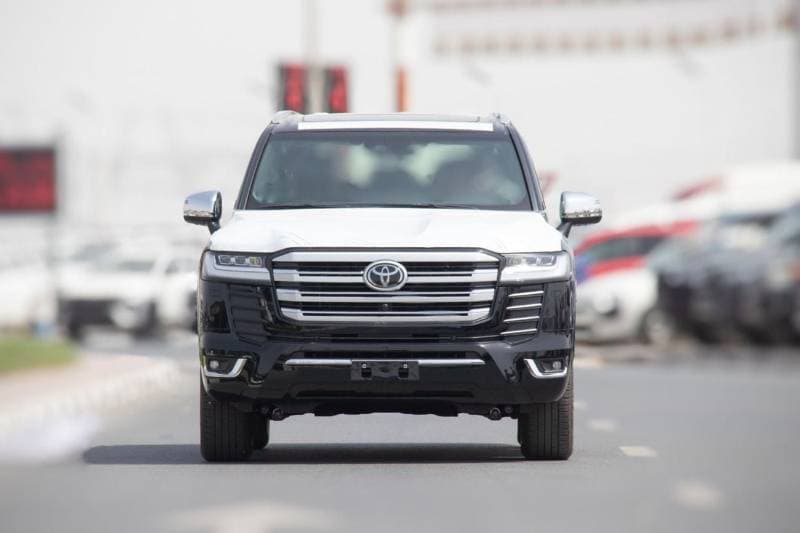 2026 Toyota Land Cruiser VX thumbnail 2