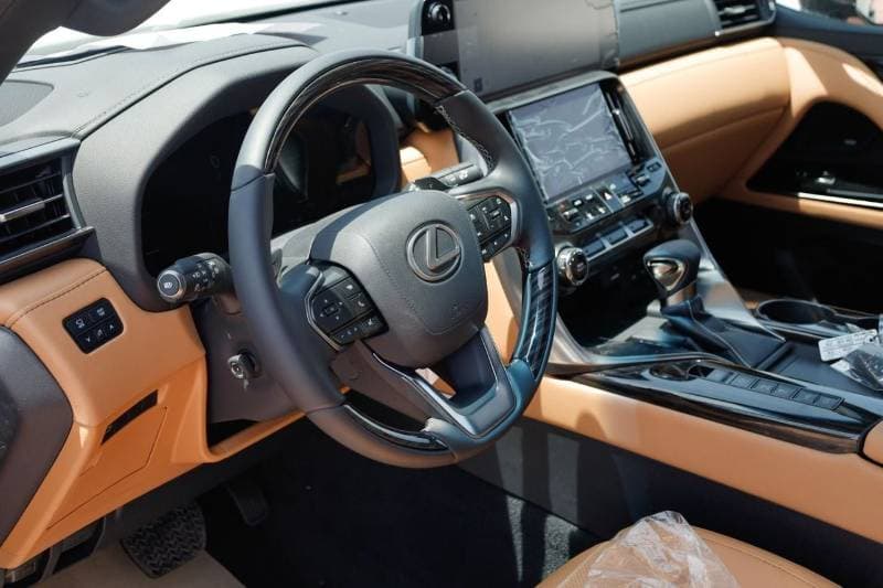 2026 Lexus LX600 SIGNATURE thumbnail 8